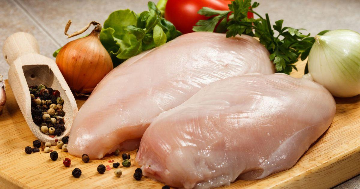 В Братске подорожала курица. Власти пытаются выяснить, почему