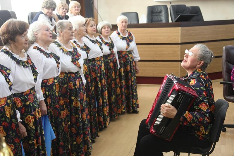 В Высших народных школах Братска начался новый учебный год