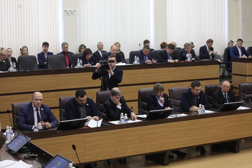 Утверждены кандидатуры братчан на награждение Почетным знаком «За заслуги перед городом Братском»