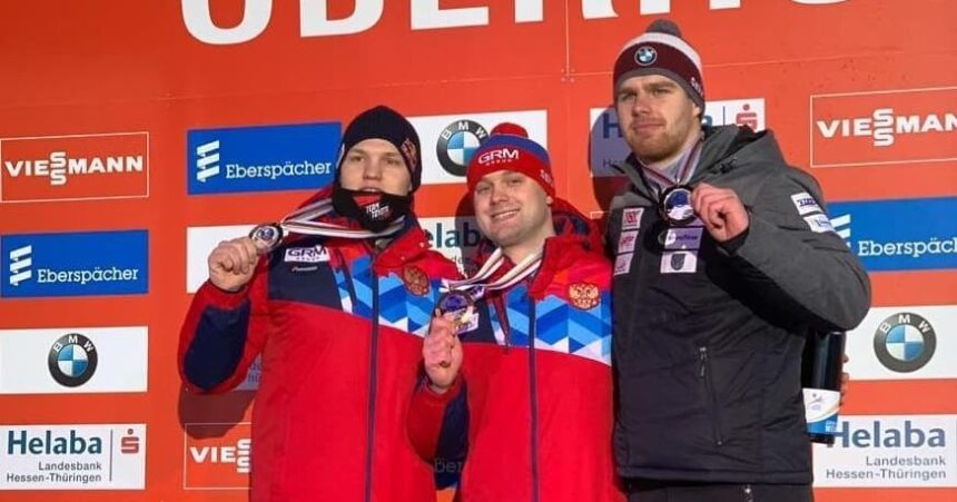 Семен Павличенко а капелла спел гимн России, в четвертый раз став чемпионом Европы