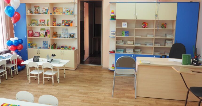 В детском саду для дошкольников с нарушением зрения провели ремонт