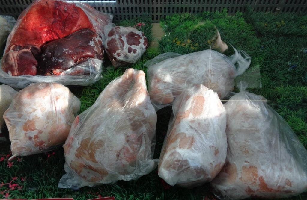 В магазине в Братске хранилось куриное мясо без документов