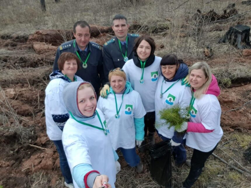 В Братском районе прошёл экологический марафон "Байкальская ель"