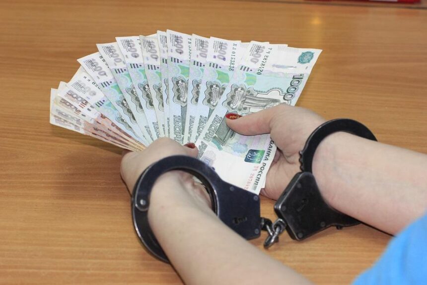 Братчанка пойдет под суд за хищение миллиона рублей у торговой организации