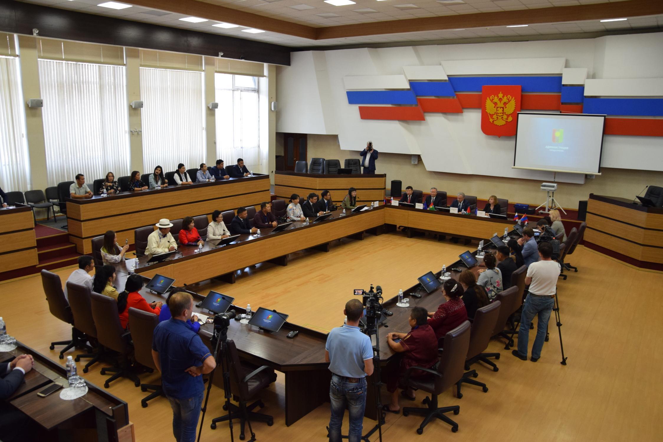 Делегация из Монголии прибыла в Братск