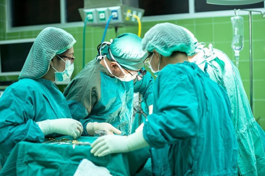 Иркутские врачи учатся пересаживать сердца