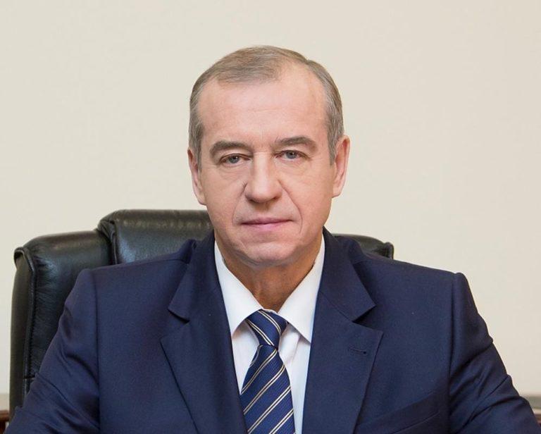 Сергей Левченко предложил повысить оклад губернатору