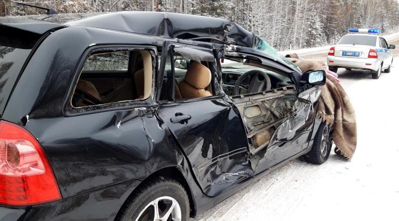 За сутки на дорогах Братского района произошло две аварии, одна из них с летальным исходом