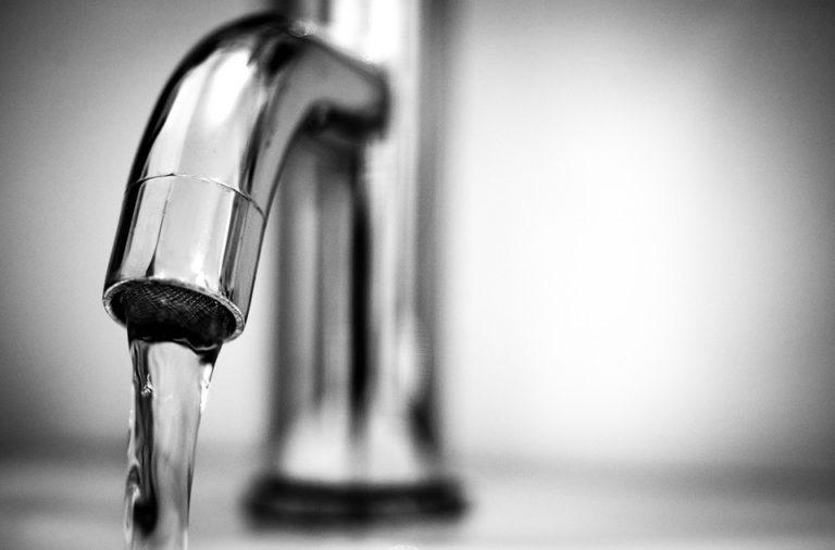 Аварийное отключение холодного водоснабжения произошло в Вихоревке