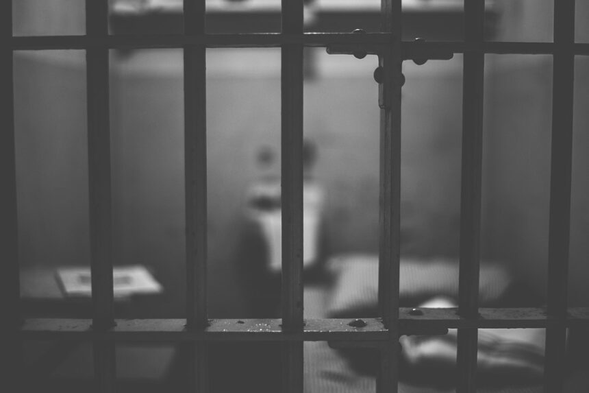 Наркосбытчицу приговорили к 9 годам и 6 месяцам лишения свободы в Иркутске