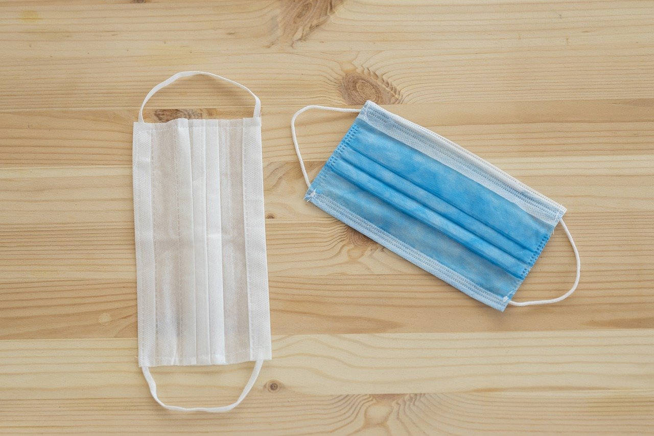 В аптеки Братска поставили 16500 масок