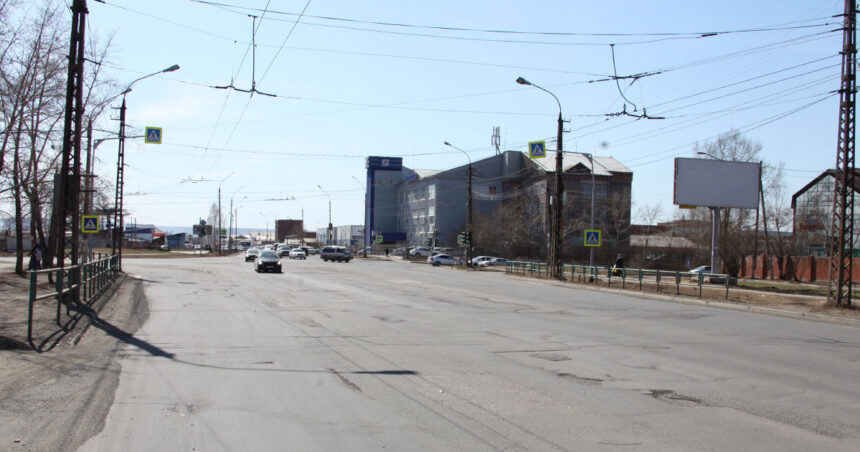 В Братске выбран подрядчик для капитального ремонта улицы Комсомольской