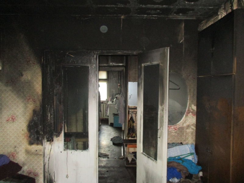 Пенсионерка пострадала на пожаре в квартире девятиэтажного дома в Братске