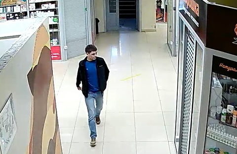 В Братске разыскивается подозреваемый в краже денег из подсобки обувного магазина