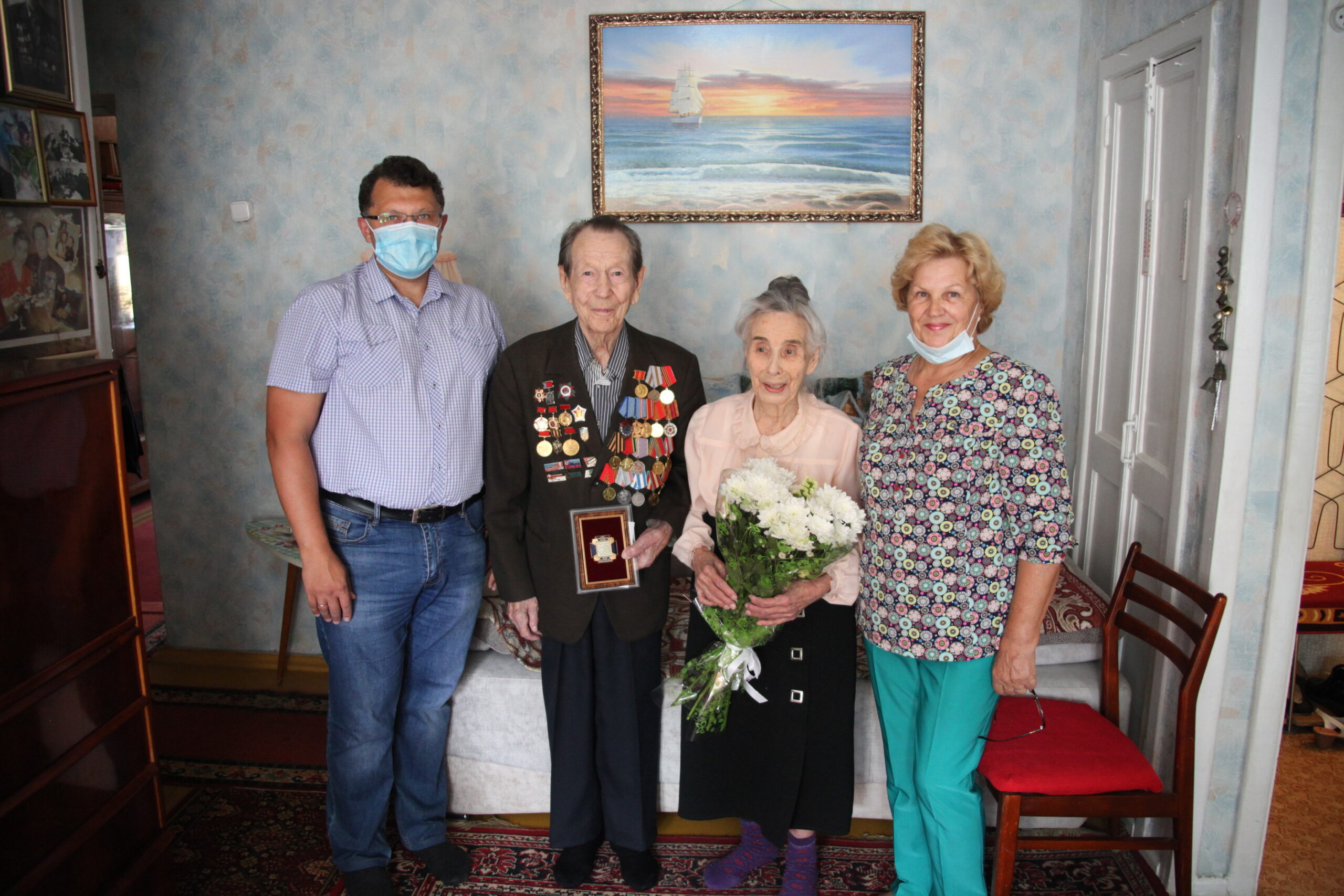 Ветерана журналистики Братска Анания Мурашова наградили почётным знаком Союза журналистов 
