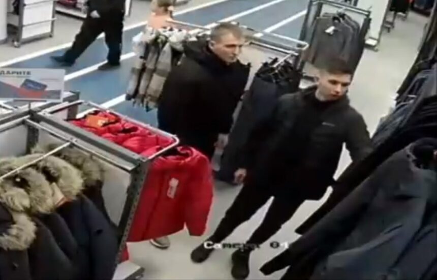 В Братске разыскивают молодых людей, укравших вещи из магазина