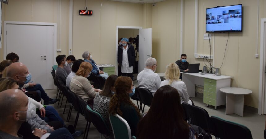 Врачи ГБ № 5 Братска прошли вебинар у московских медиков по лечению больных COVID