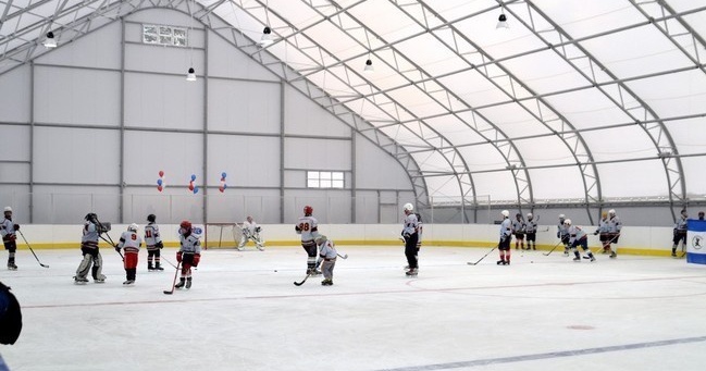 Братский хоккейный корт «Пингвин» отметит 55-летний юбилей