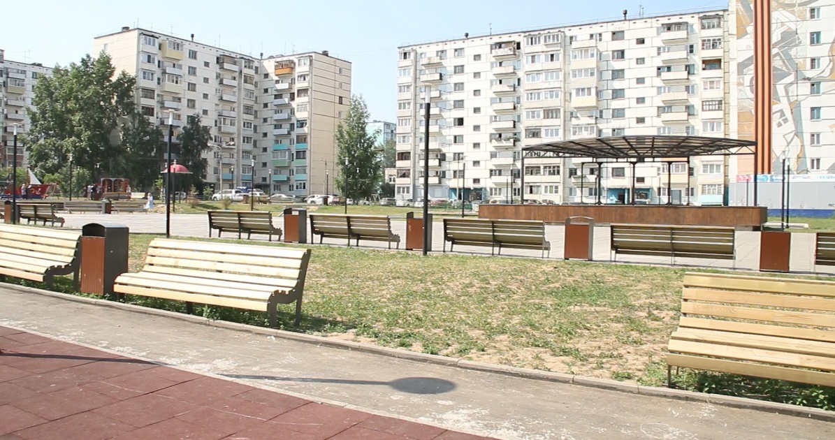 Подрядчика через суд обязали устранить недостатки в сквере 45-го квартала