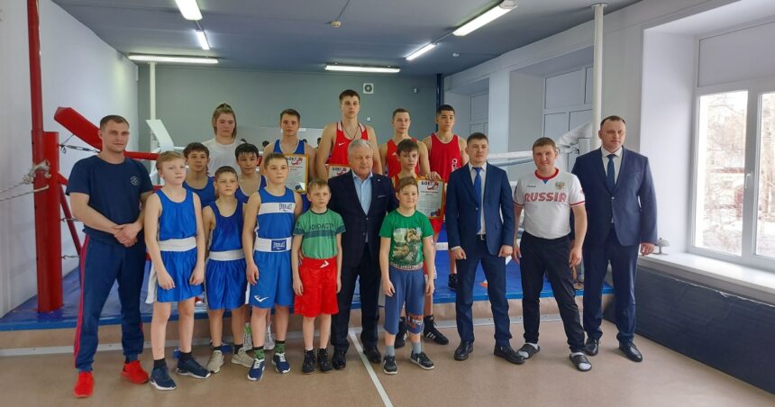 Братский спортсмен Лучиан Пасат отправится на первенство России по боксу