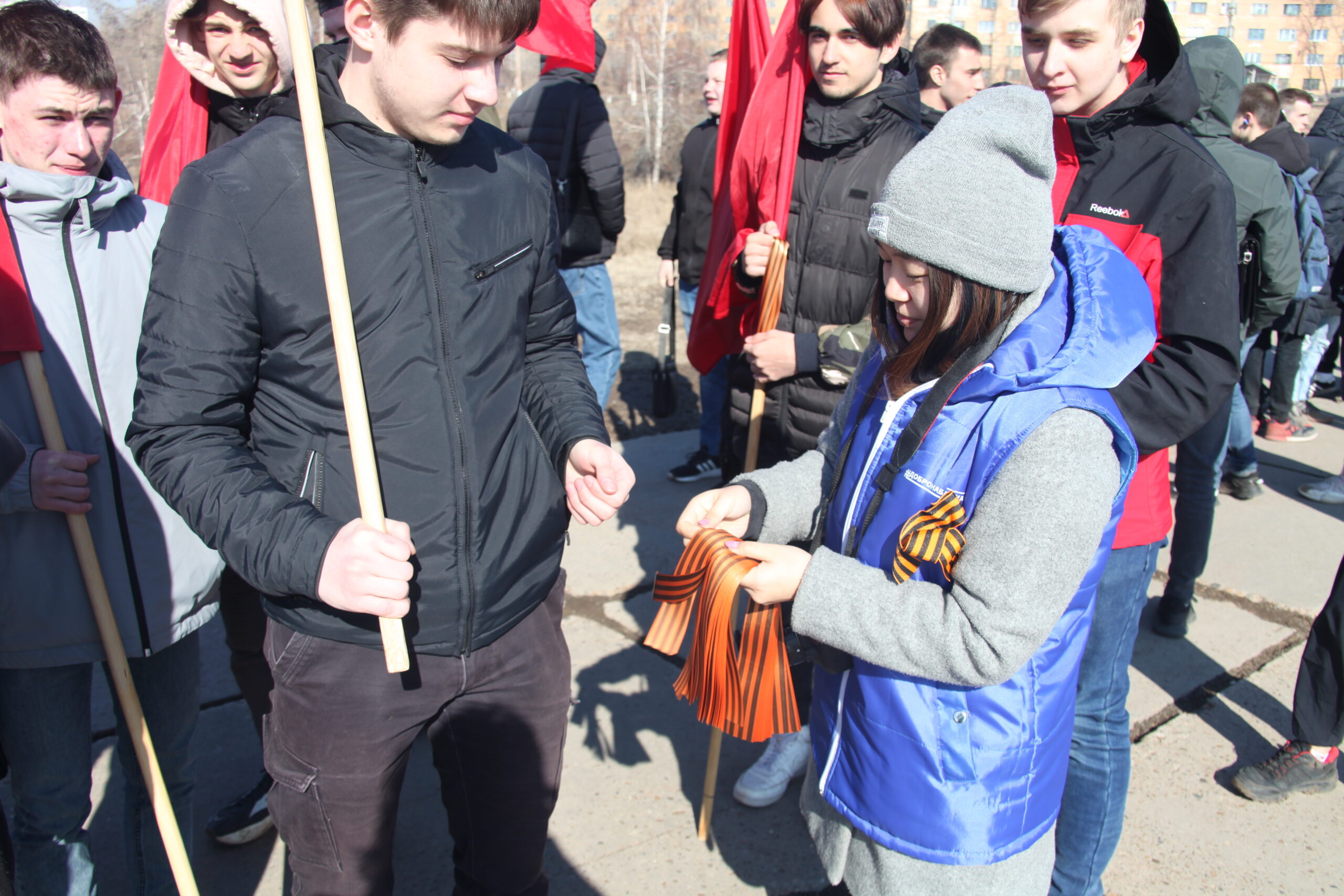 Акция "Георгиевская ленточка" стартовала в Братске
