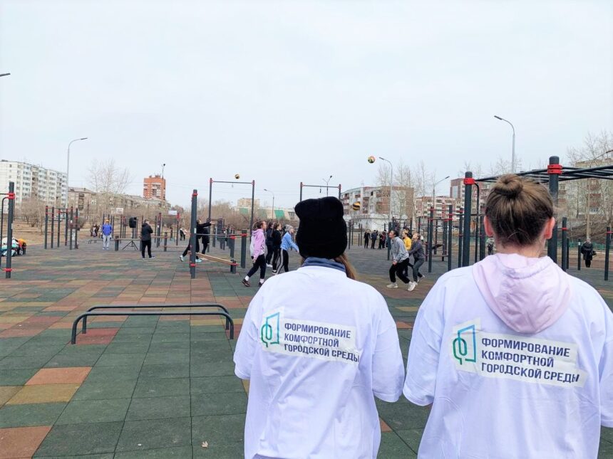 Волонтеры проекта "Городская среда" вышли на улицы Братска
