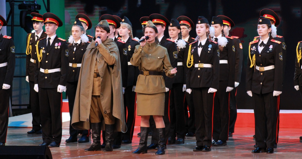 Больше 700 жителей Братска пришли на городской концерт, посвященный 9 Мая