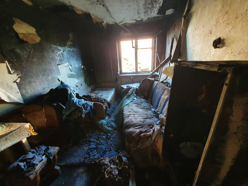 Братчанин, поссорившись с жильцами общежития, обиделся на них и поджог здание
