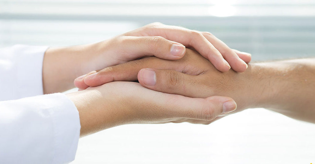 Пострадавшим от пожара в жилом районе Заярский Братска помогают восстановить документы