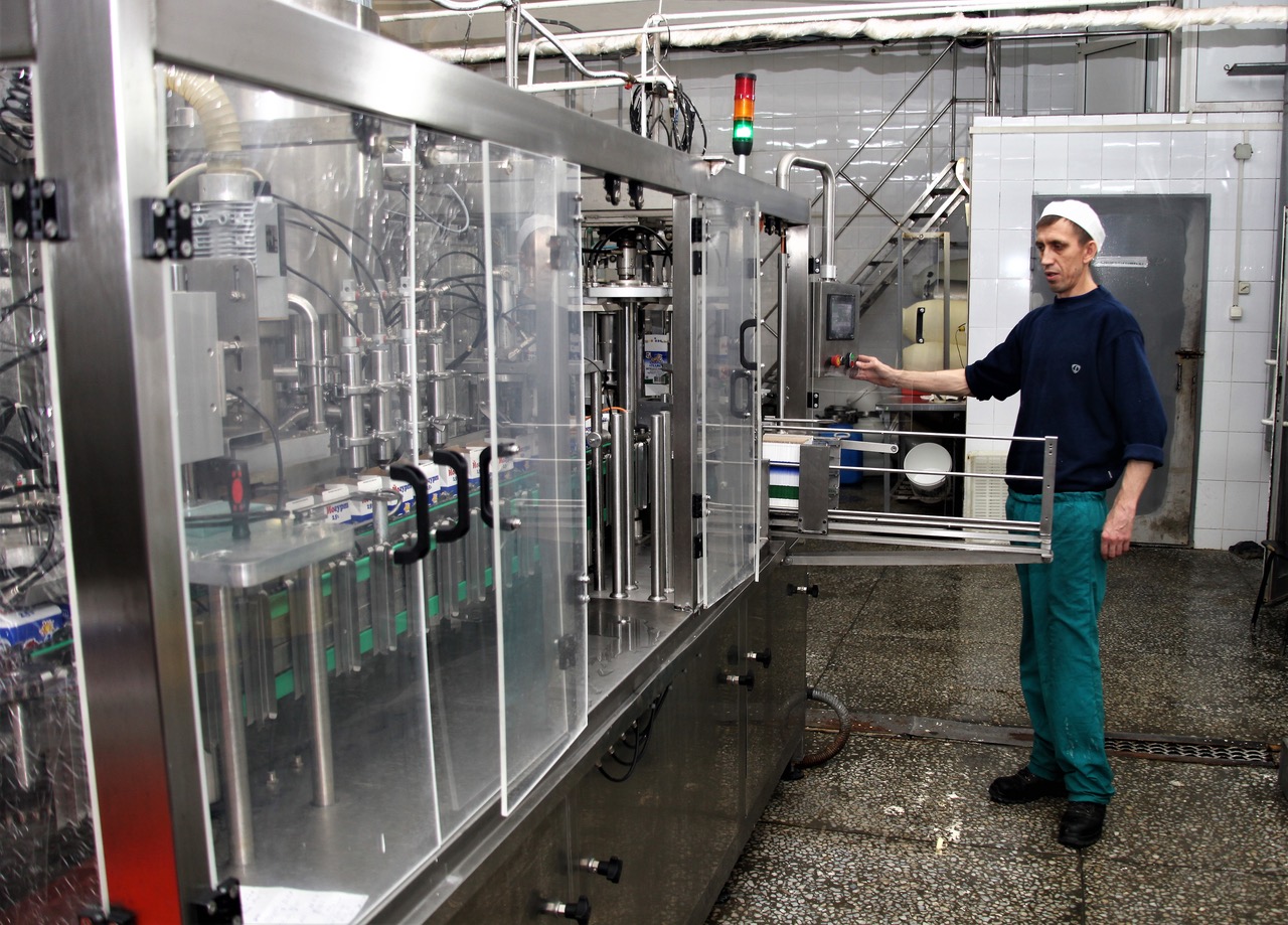 Продукцию предприятия Братского района отметили на региональном этапе конкурса "100 лучших товаров России"