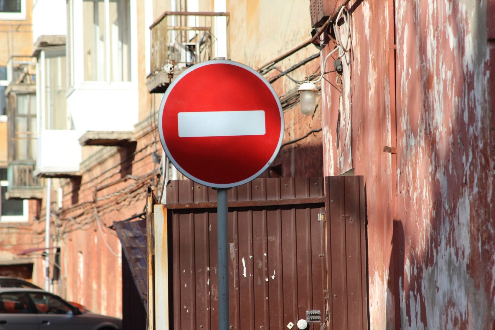 Проезд на участке трассы "Вилюй" в жилом районе Энергетик Братска закроют 4 июня