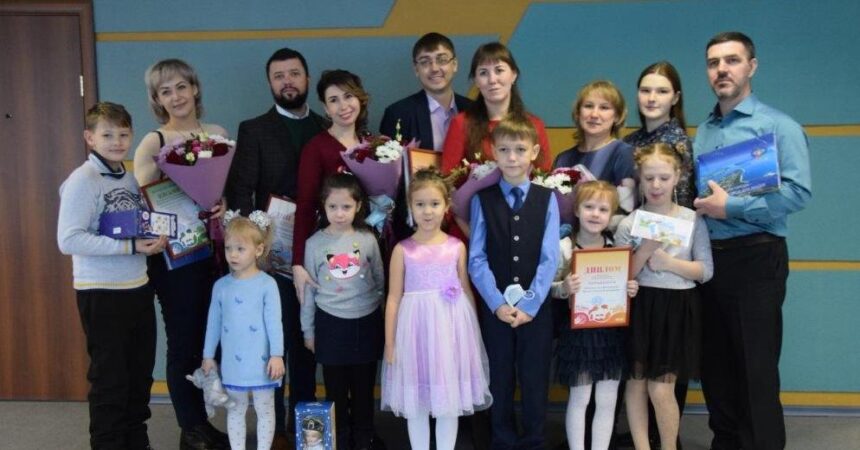 Пятнадцать семей участвуют в конкурсе "Почетная семья города Братска"
