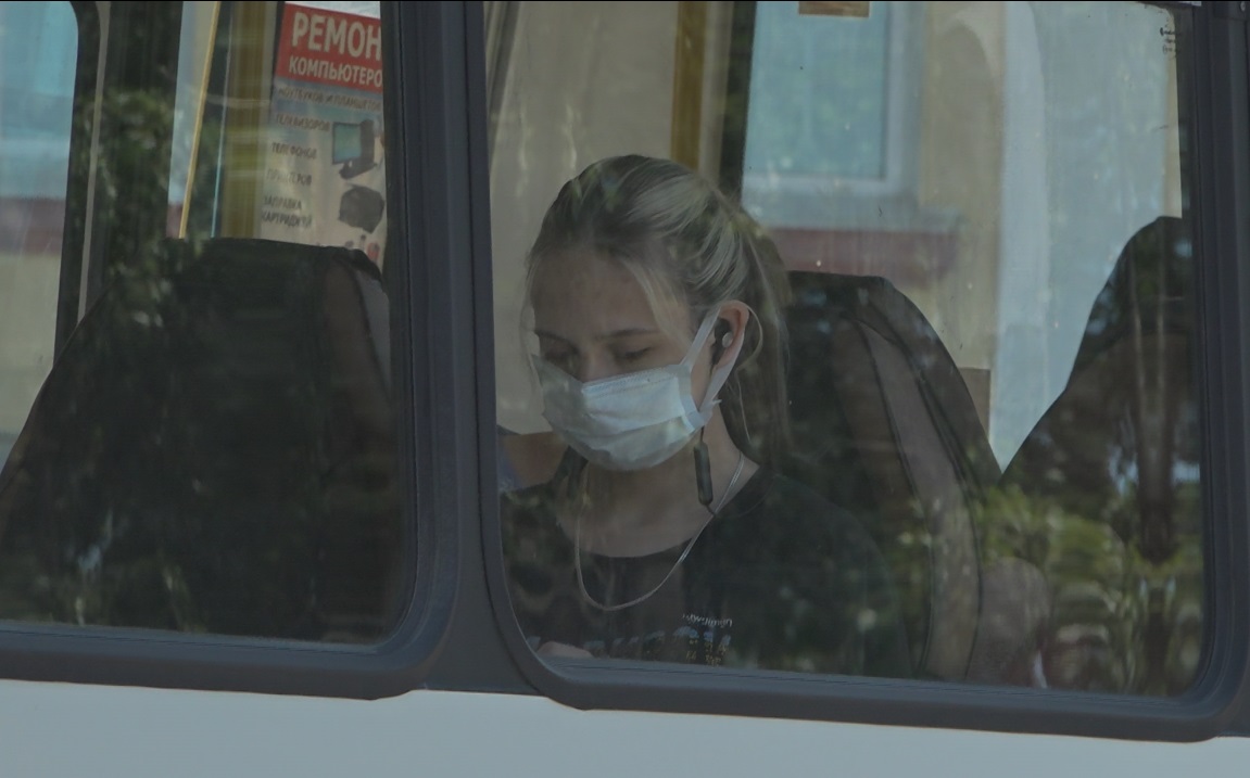 Соблюдение масочного режима проверили в кафе, магазинах и общественном транспорте в Братске