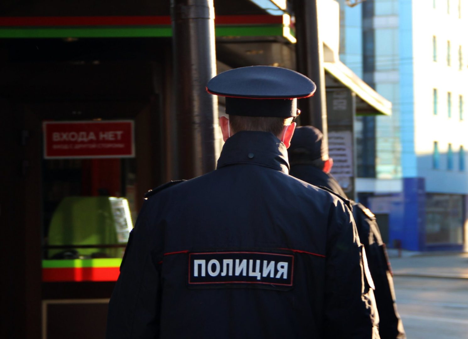Полиция задержала 16-летнюю девушку в Братске, подозреваемую в убийстве подростка