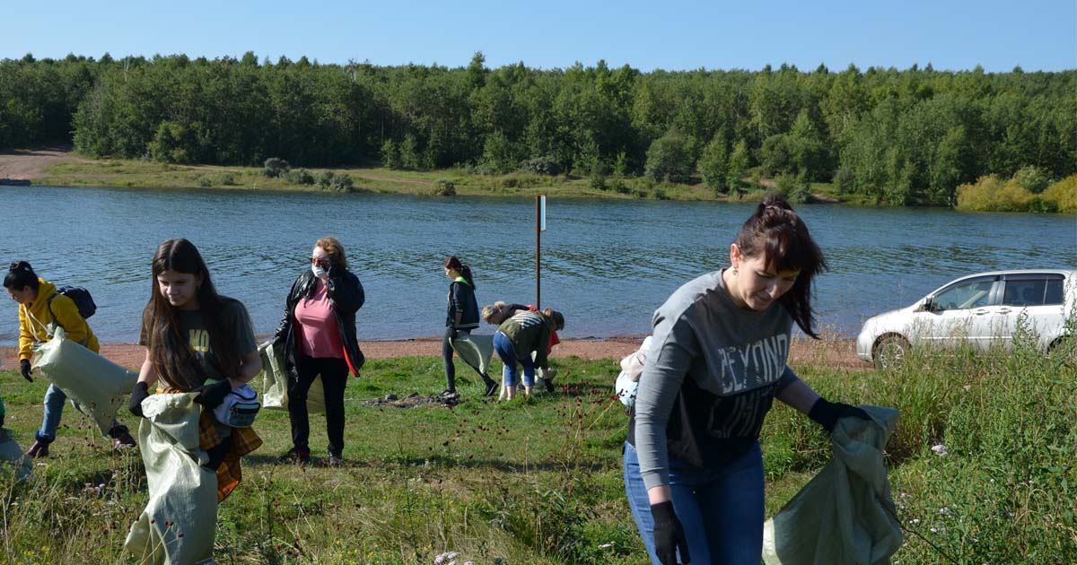 Залив Дондир и Парк Тысячелетия убрали от мусора в Братске