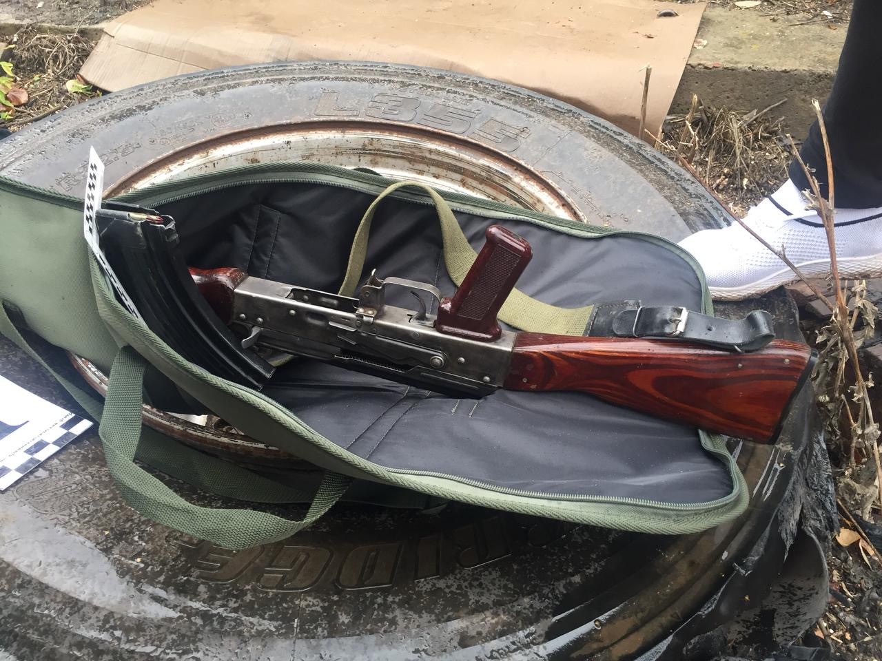 Братчанин стрелял в судебного пристава из автомата Калашникова