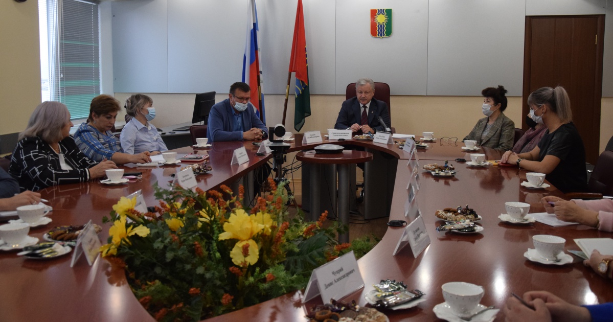 Мэр Братска встретился с представителями профсоюзов