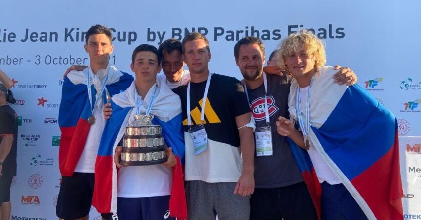 Теннисист из Братска в составе российской сборной выиграл Кубок Дэвиса