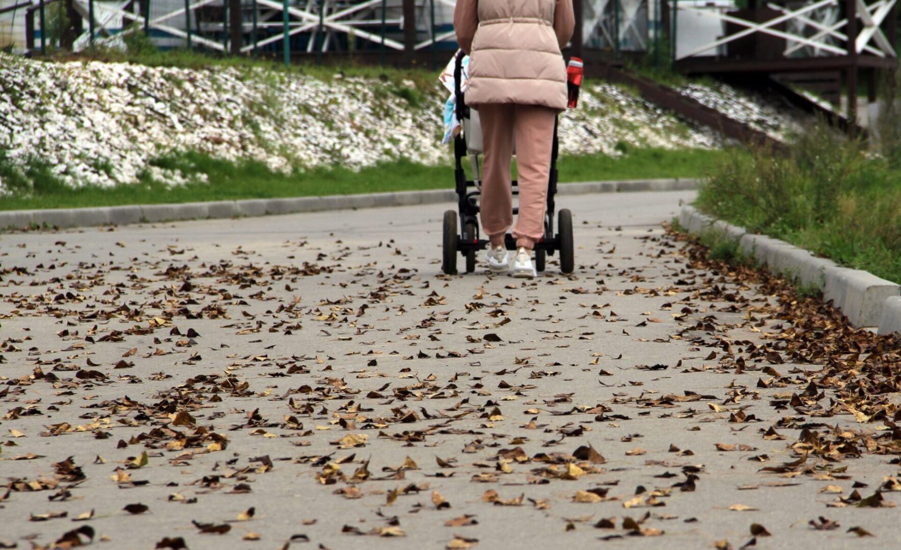 Братчанам предлагают сочинить стихотворение ко Дню матери