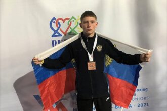 Спортсмен из Братского района Артём Хикматуллин завоевал бронзу на первенстве Европы по кикбоксингу