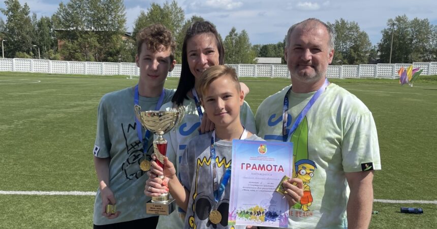 Семья Фроловых представит Братск в областном фестивале спортивных игр «Оздоровительный спорт в каждую семью»