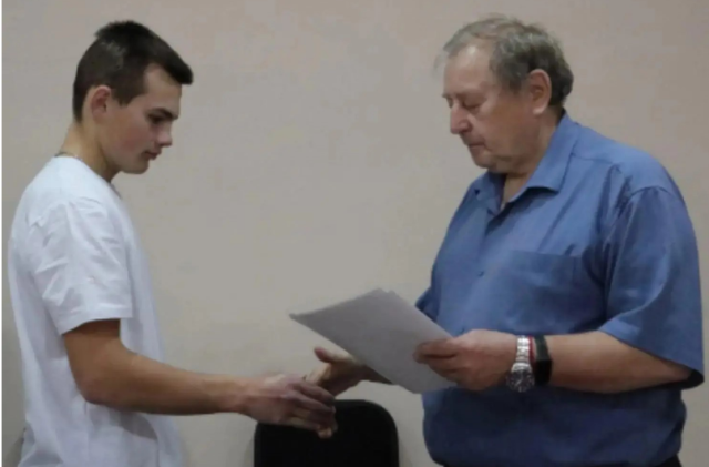 Студент Тулунского аграрного техникума отправился на службу в зону СВО