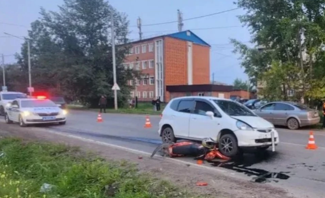 Пьяный водитель протаранил мотоцикл с подростками в Вихоревке