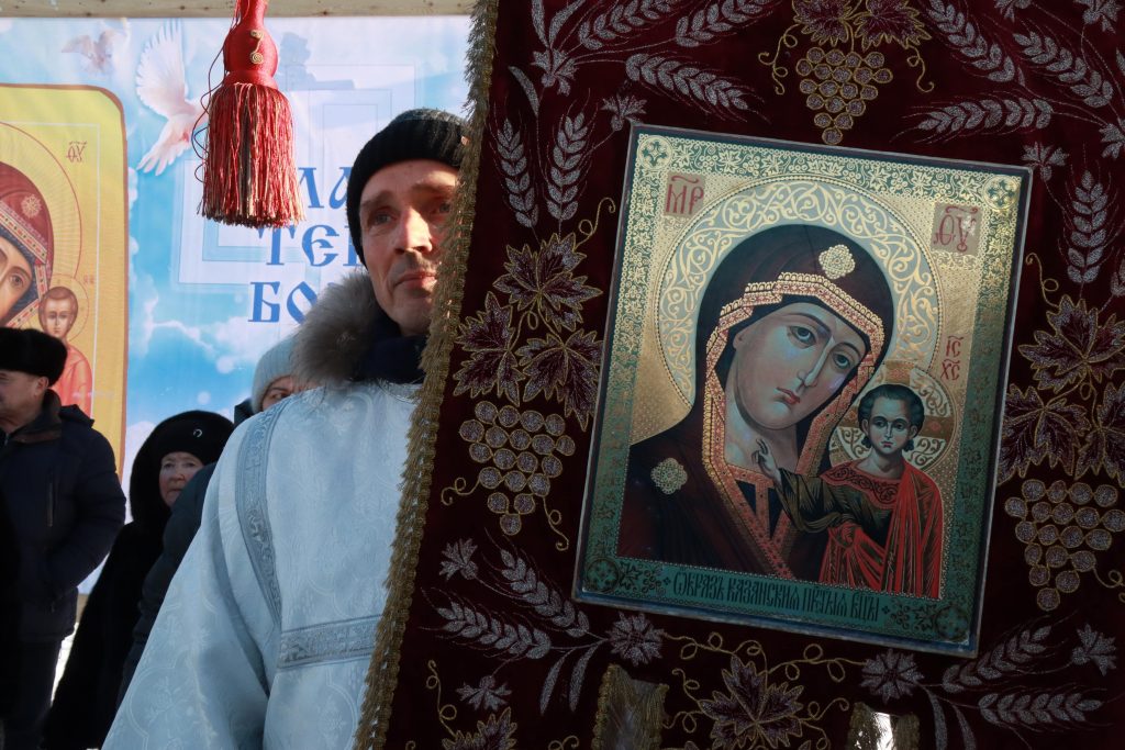 Более 1500 человек поучаствовали в Крещенских мероприятиях 19 января