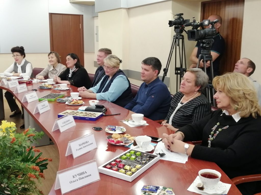 Братчане составили портрет идеальных родителей