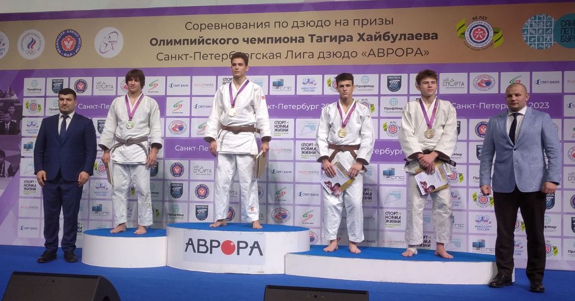 Bratchanin Andrey Bobylev Stal Pobeditelem Mezhdunarodnyh Sorevnovaniy Po Dzyudo 2