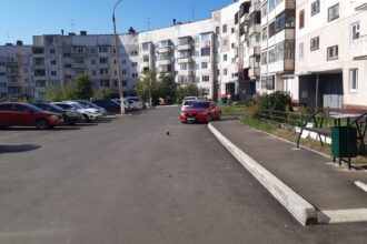 Дворовую территорию благоустроили на бульваре Космонавтов в Братске