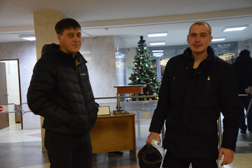 Еще одна группа добровольцев из Братска отправилась сегодня в зону СВО