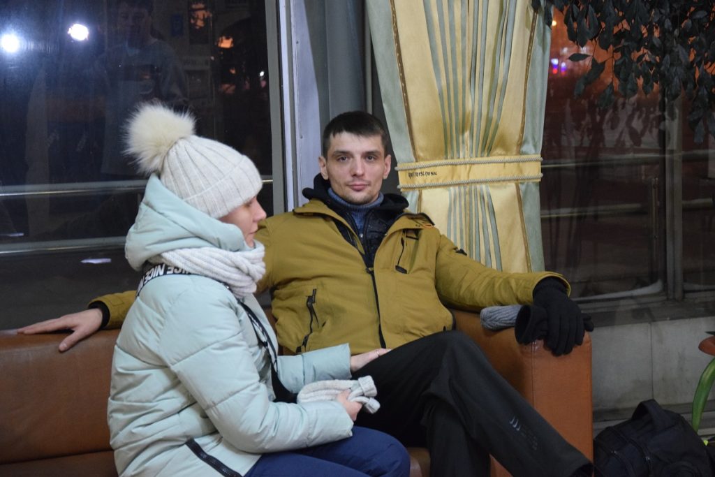 Еще одна группа добровольцев из Братска отправилась сегодня в зону СВО