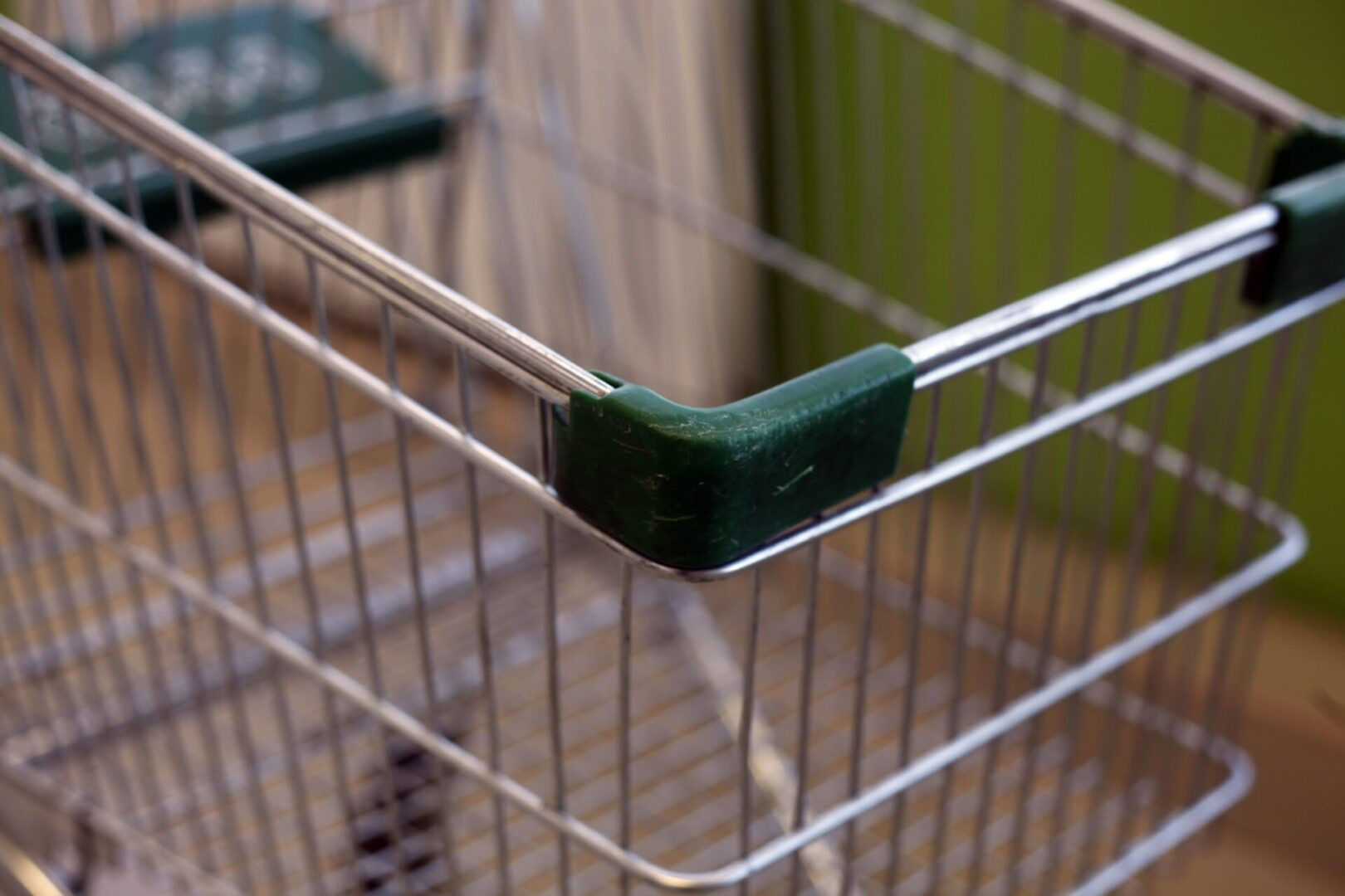 Иркутянку осудят за серию краж из магазинов